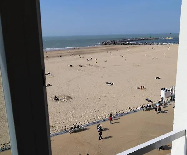 Met Zeezicht * 奥斯滕德